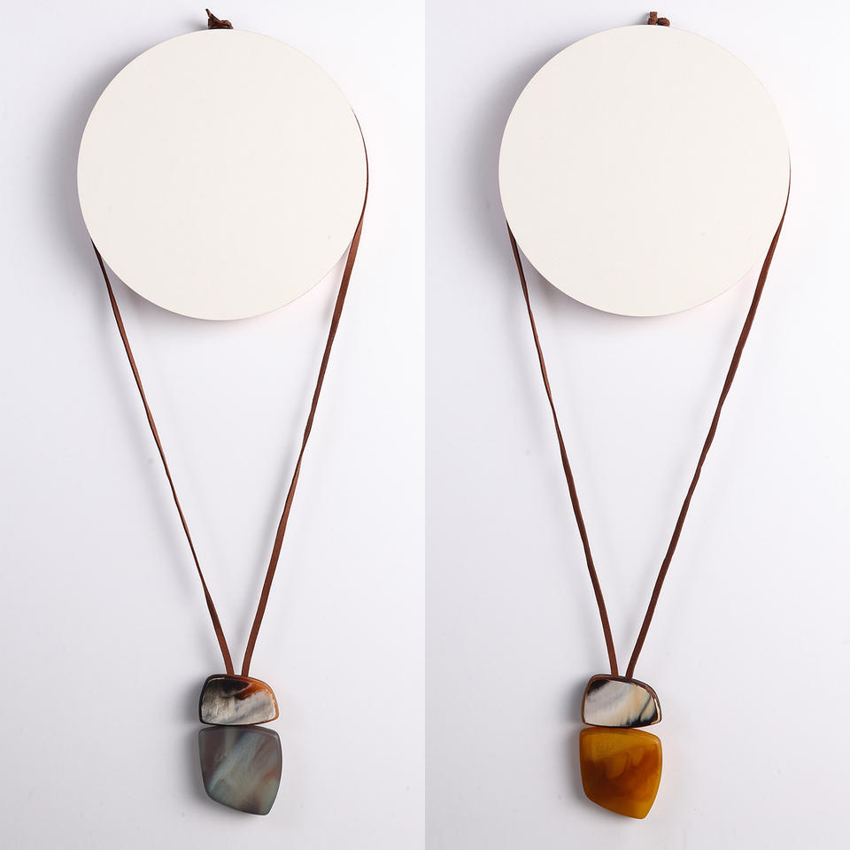 Resin Dyed Geometric Necklace Exaggerated Sweater Chain - Image 2